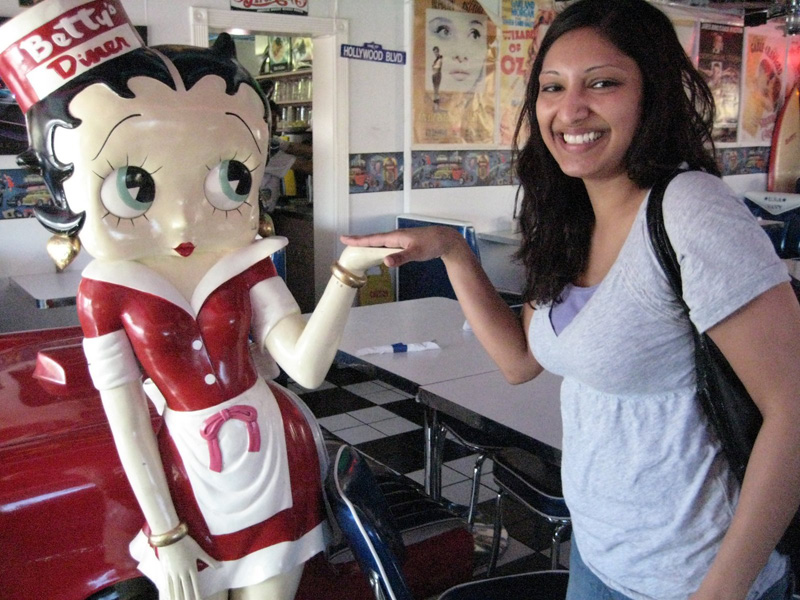 Ms. Gupta and Ms. Boop, San Clemente 2008
